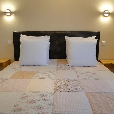 829 Montagnes Du Jura Avec Et Sauna Classe 3 Etoiles アパート